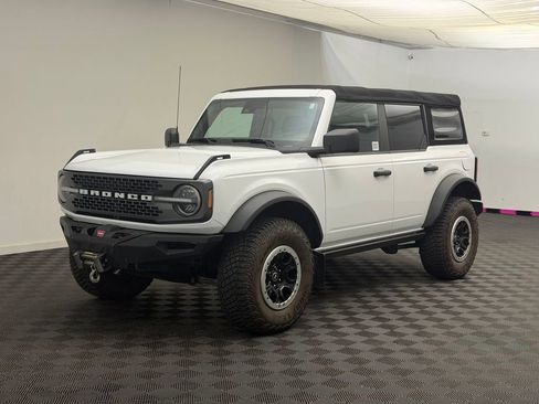 Used 2021 Ford Bronco Badlands w/ Sasquatch Package image 1