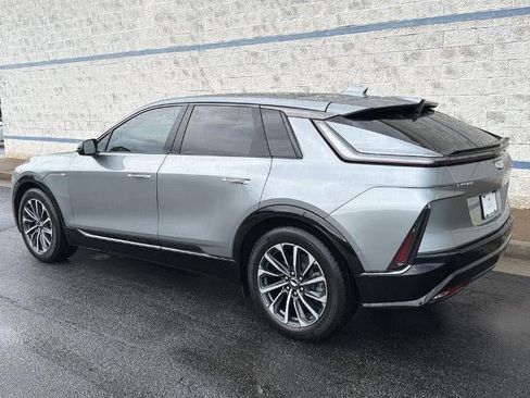 Certified 2024 Cadillac Lyriq Sport RWD image 5