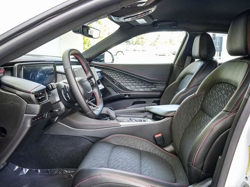 New 2026 Dodge Charger R/T AWD/4WD image 17