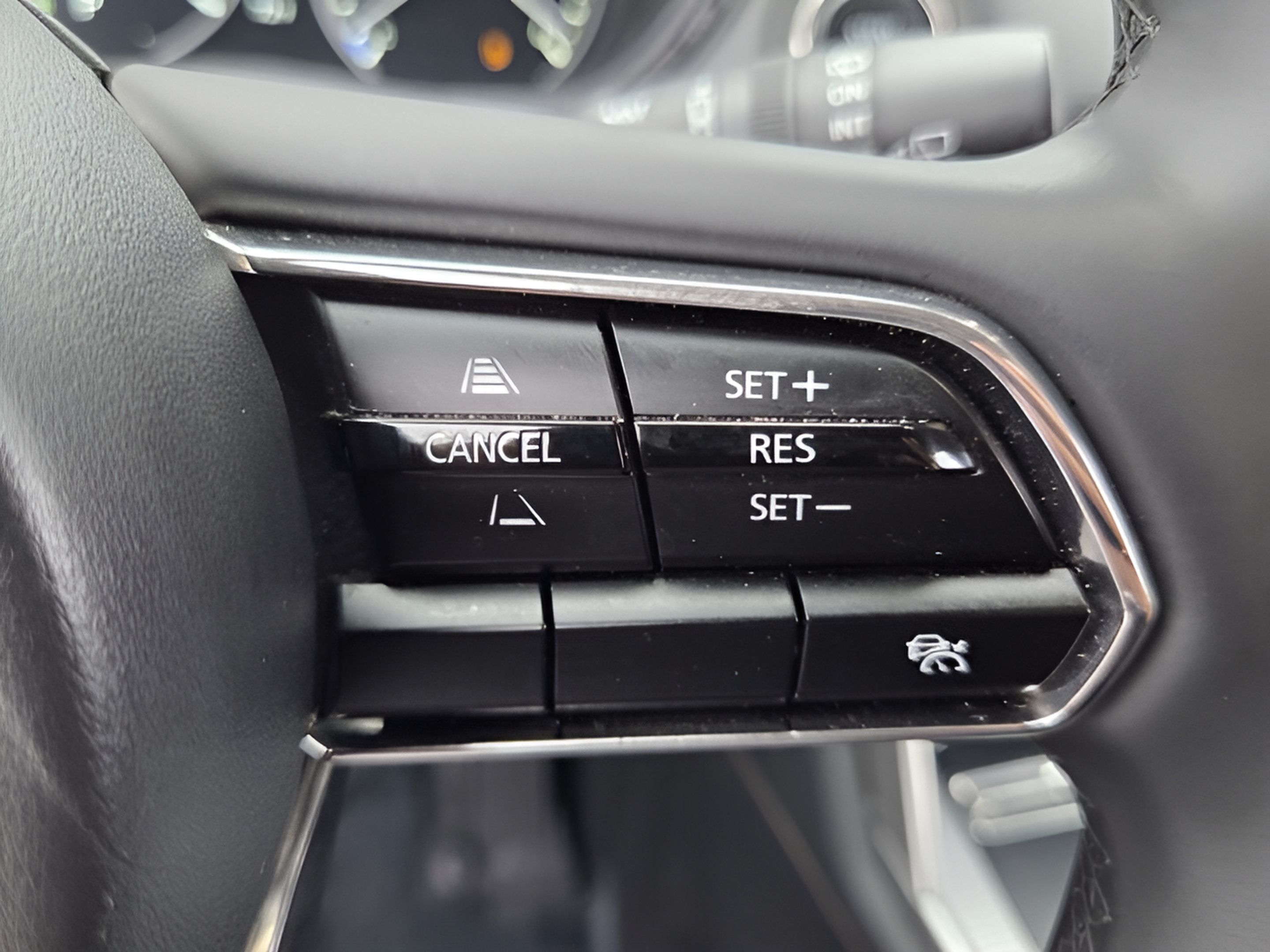 Used 2025 MAZDA CX-90 3.3 Turbo w/ Preferred Package AWD/4WD image 26