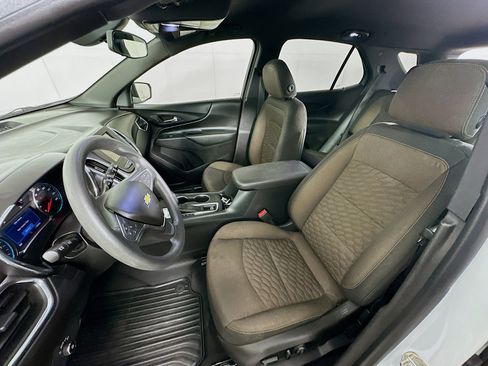Used 2019 Chevrolet Equinox LT image 13