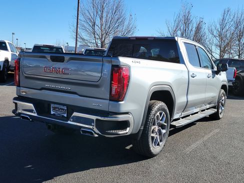 New 2026 GMC Sierra 1500 SLT w/ SLT Premium Package image 3