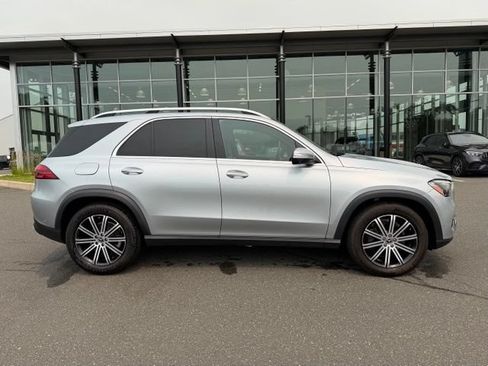 Certified 2024 Mercedes-Benz GLE 350 4MATIC w/ Winter Package image 8