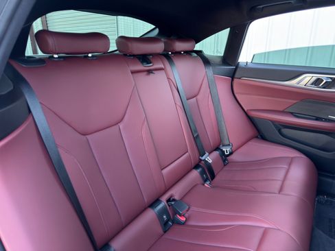 Used 2022 BMW i4 eDrive40 w/ M Sport Package image 42