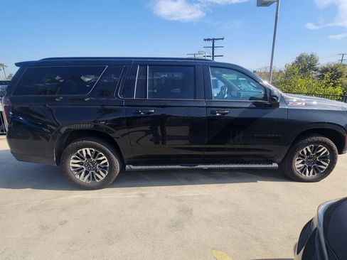 Used 2025 Chevrolet Suburban Z71 AWD/4WD image 7