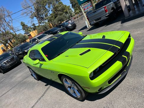 Used 2015 Dodge Challenger R/T Plus RWD image 45