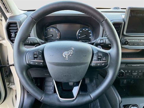 Used 2024 Ford Bronco Sport Badlands w/ Premium Package image 11