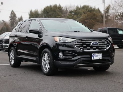 Certified 2022 Ford Edge SEL w/ Convenience Package image 3