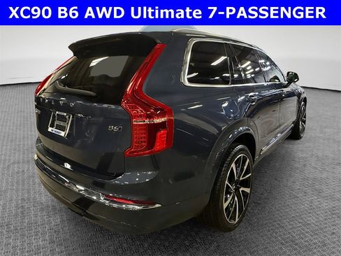 Used 2024 Volvo XC90 B6 Ultimate image 3