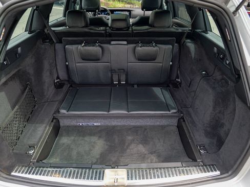 Used 2018 Mercedes-Benz E 400 4MATIC Wagon image 63