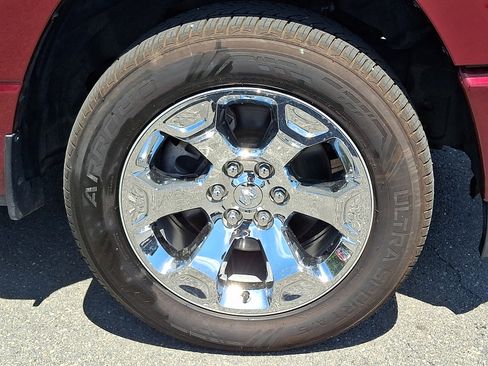 Used 2022 RAM 1500 Big Horn AWD/4WD image 8