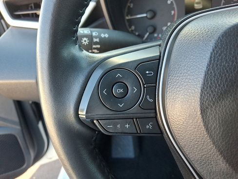 Used 2025 Toyota Corolla SE image 20