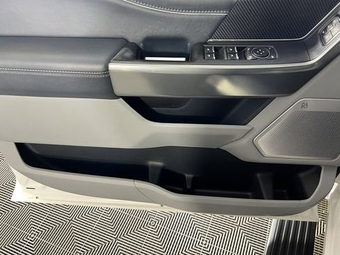 Used 2021 Ford F150 Limited image 28