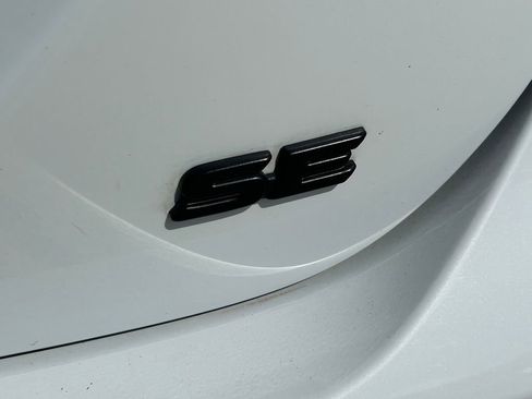 Certified 2024 Toyota Camry SE FWD image 12