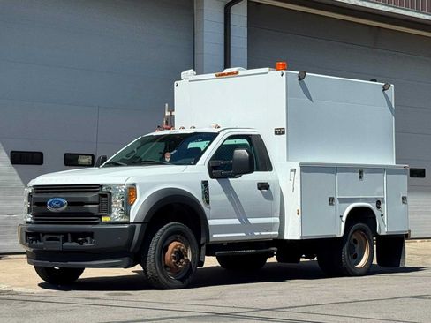 Used 2017 Ford F450 XL AWD/4WD image 1