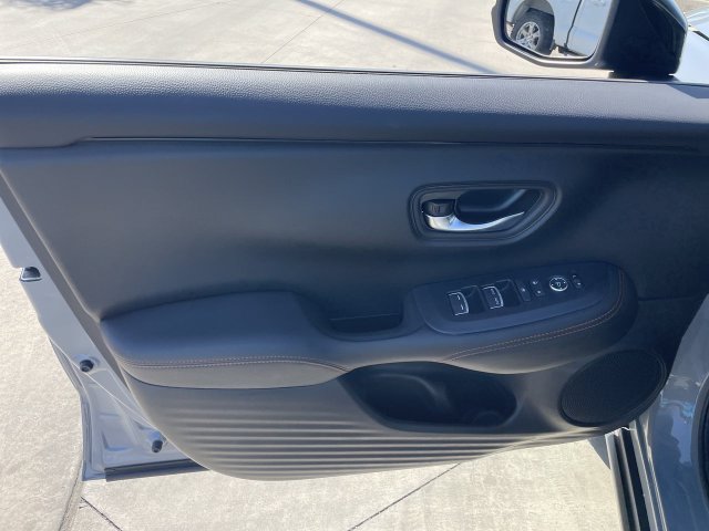 Used 2025 Honda HR-V Sport image 20