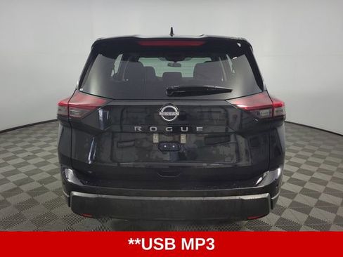 Used 2025 Nissan Rogue SV image 7
