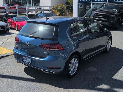 Used 2018 Volkswagen Golf SE FWD image 6