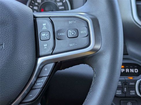 Certified 2025 RAM 1500 Big Horn AWD/4WD image 28