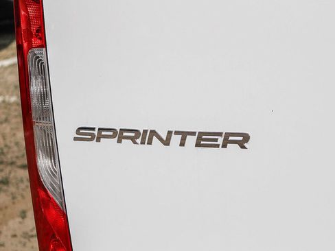 New 2025 Mercedes-Benz Sprinter 2500 image 10