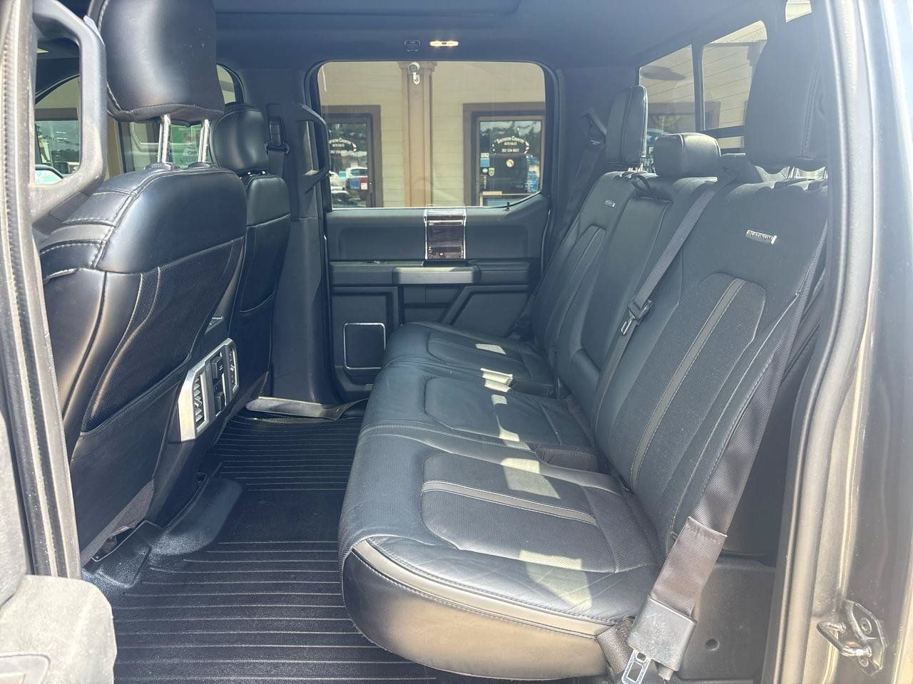 Used 2016 Ford F150 Platinum w/ Equipment Group 701A Luxury AWD/4WD image 17