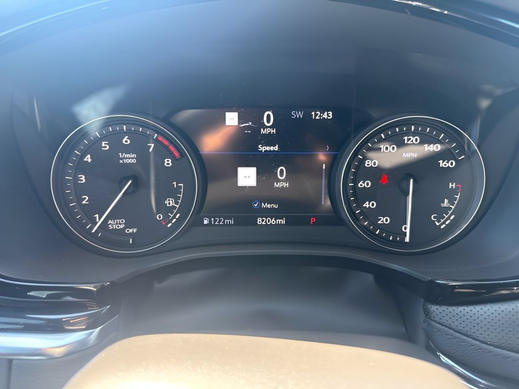 Used 2026 Cadillac XT5 Premium Luxury w/ LPO, ONYX Package FWD image 26