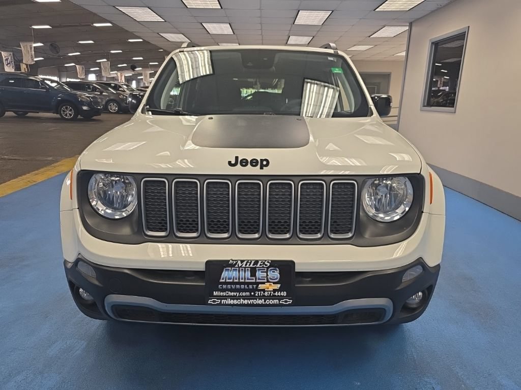 Used 2023 Jeep Renegade Latitude AWD/4WD image 16