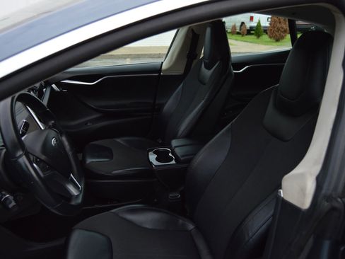 Used 2013 Tesla Model S RWD image 10