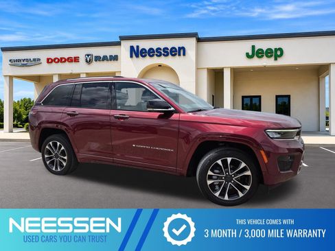 Used 2023 Jeep Grand Cherokee Overland RWD image 1