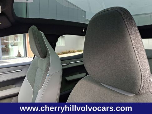 New 2026 Volvo EX30 Cross Country Ultra image 10