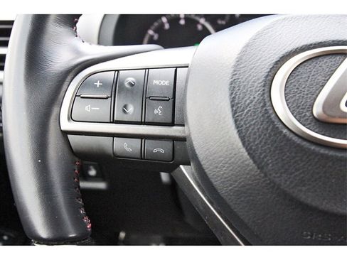 Used 2023 Lexus GX 460 Premium image 18