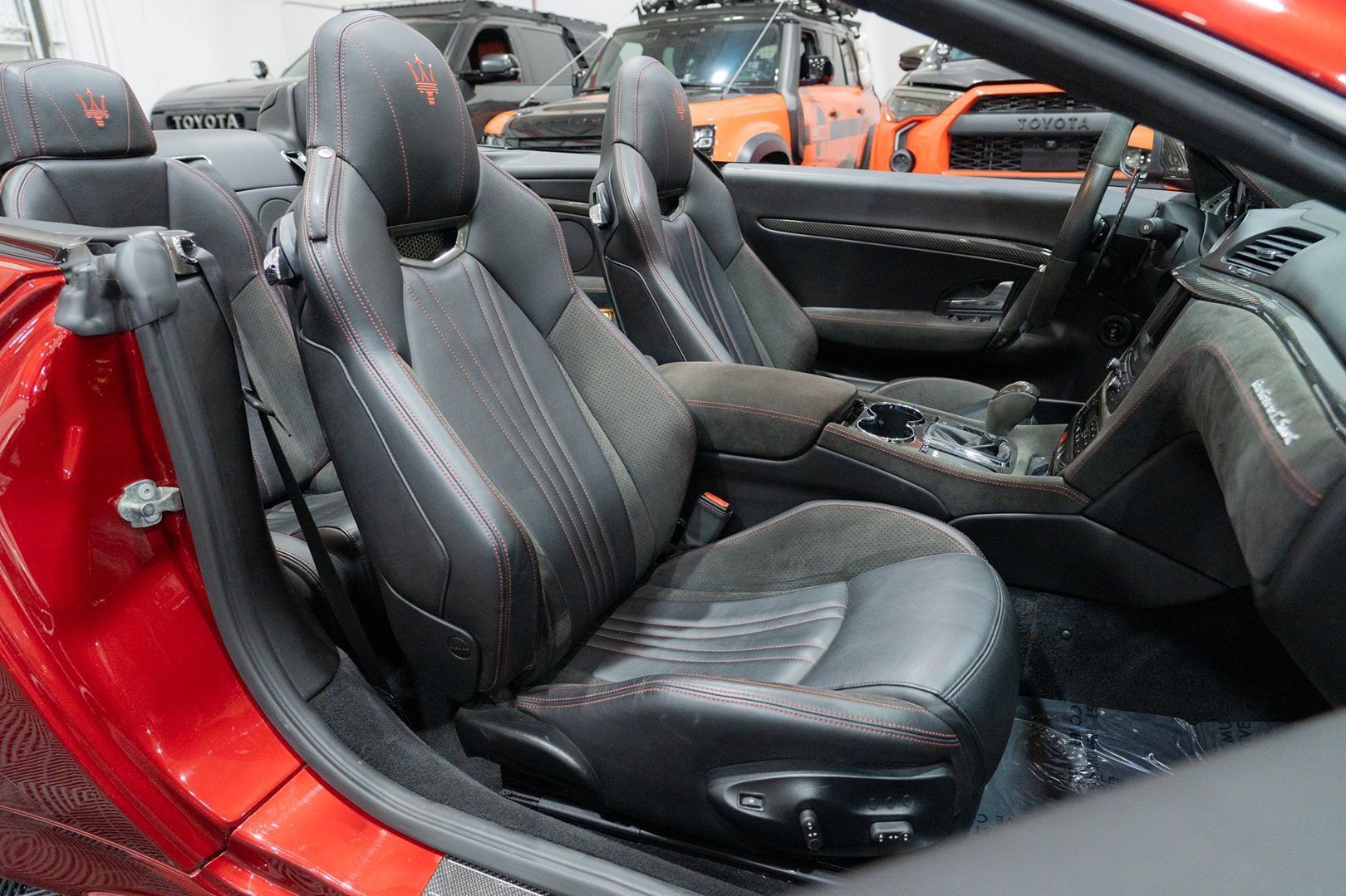 Used 2017 Maserati GranTurismo Sport RWD image 32