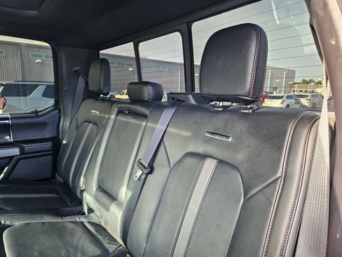 Used 2021 Ford F250 Platinum w/ FX4 Off-Road Package AWD/4WD image 19