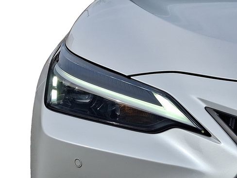 Used 2025 Lexus NX 350 AWD w/ Premium Package image 10