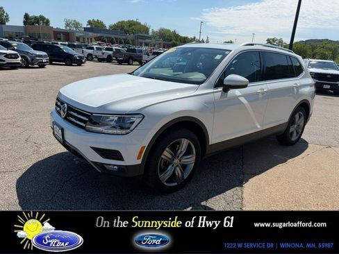 Used 2020 Volkswagen Tiguan SEL AWD/4WD image 1