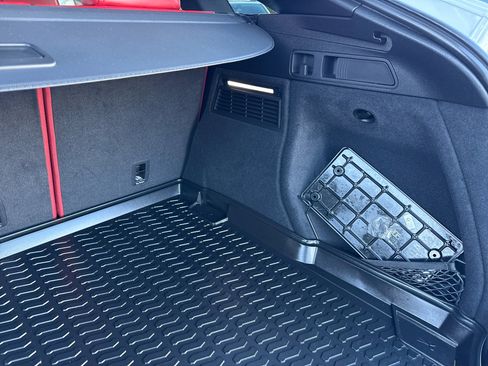 Used 2023 Audi SQ5 Premium Plus w/ Premium Plus Package image 21