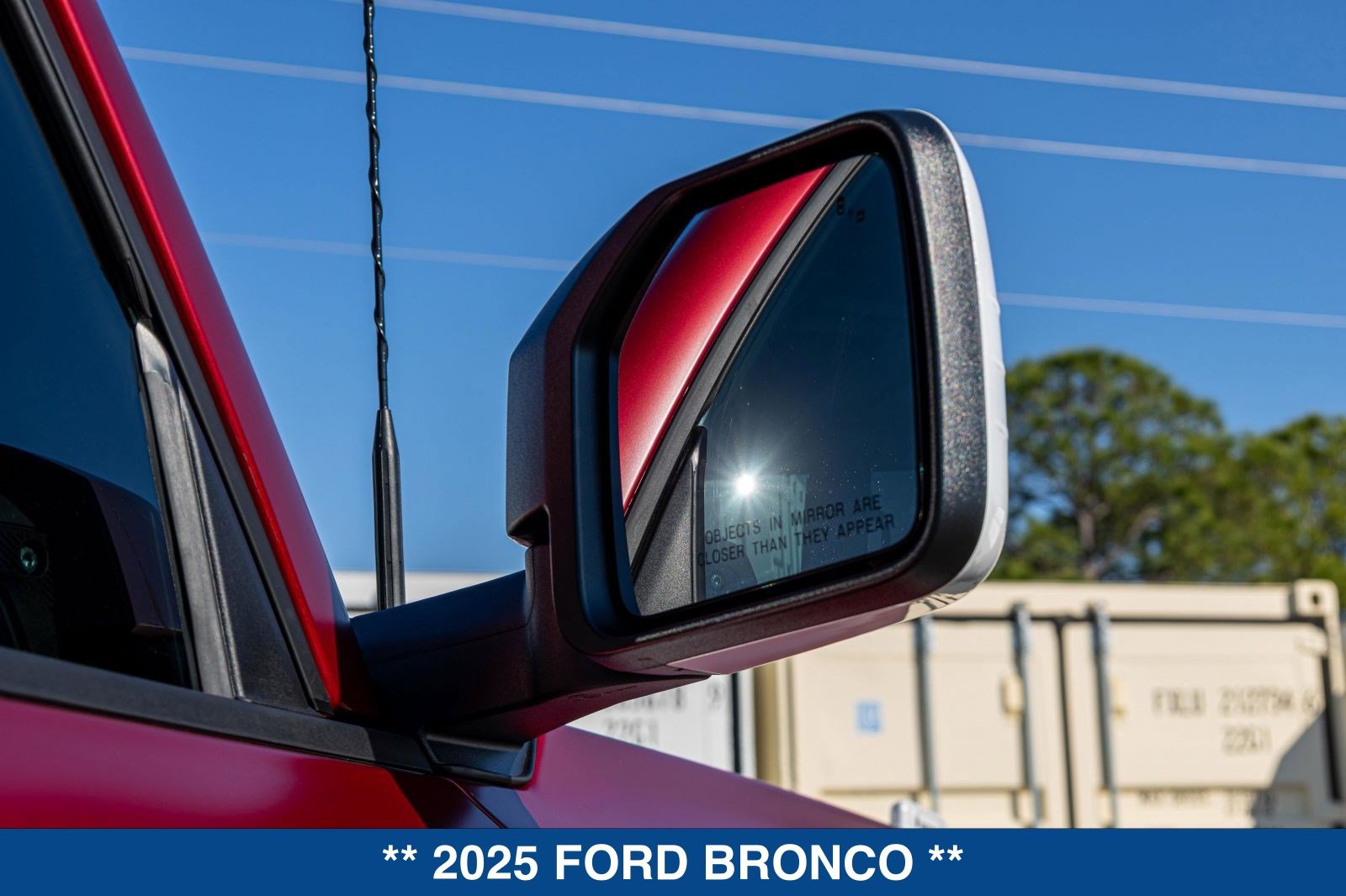 Used 2025 Ford Bronco Heritage Edition AWD/4WD image 13