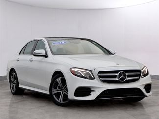 Used 2019 Mercedes-Benz E 300 4MATIC video 1