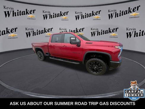 Used 2025 Chevrolet Silverado 2500 LTZ w/ LTZ Plus Package AWD/4WD image 2