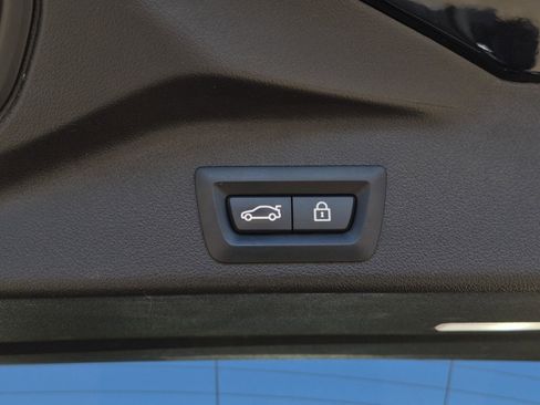 Used 2020 BMW X5 sDrive40i w/ Premium Package image 9