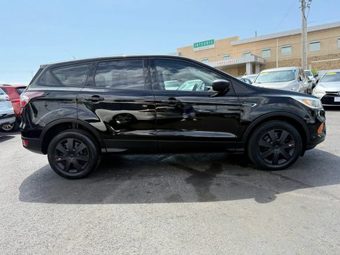 Used 2017 Ford Escape S FWD image 2