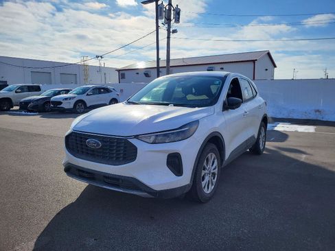 Used 2023 Ford Escape Active image 7