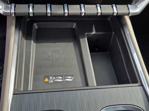 New 2026 GMC Acadia Elevation w/ Black Edition image 31