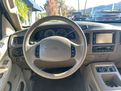 Used 2000 Ford Expedition Eddie Bauer image 13