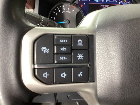 Used 2022 Ford Expedition Max Limited image 26