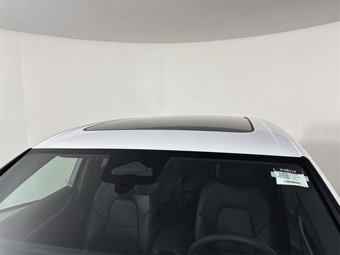 New 2026 Porsche Cayenne S image 17