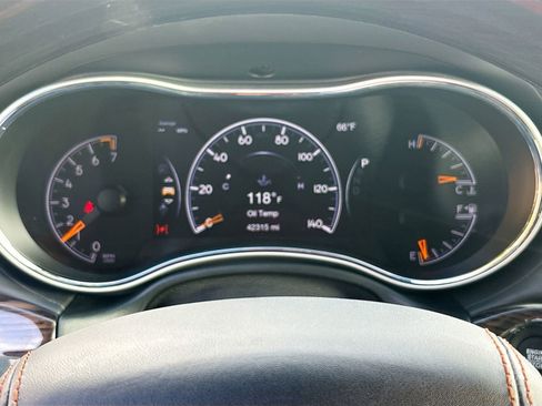 Used 2020 Jeep Grand Cherokee Summit AWD/4WD image 12