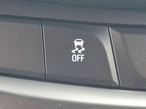 Used 2020 Chevrolet Trax LS image 24