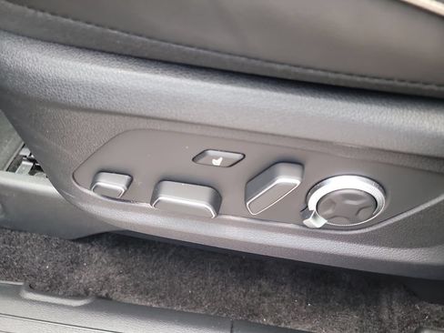 Used 2025 Hyundai Palisade Calligraphy AWD/4WD image 18