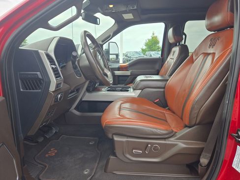 Used 2022 Ford F350 King Ranch w/ King Ranch Ultimate Package AWD/4WD image 9